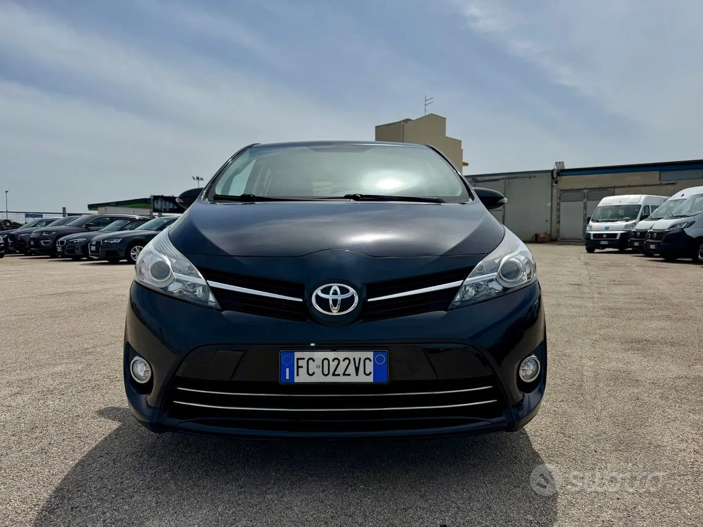Toyota Verso 2016 photo 2