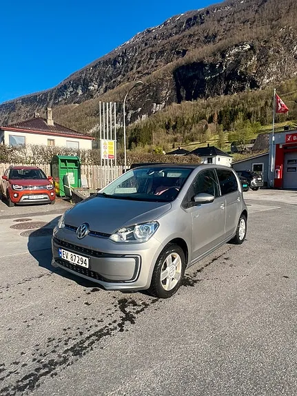 Volkswagen E-Up! 2019 photo 3