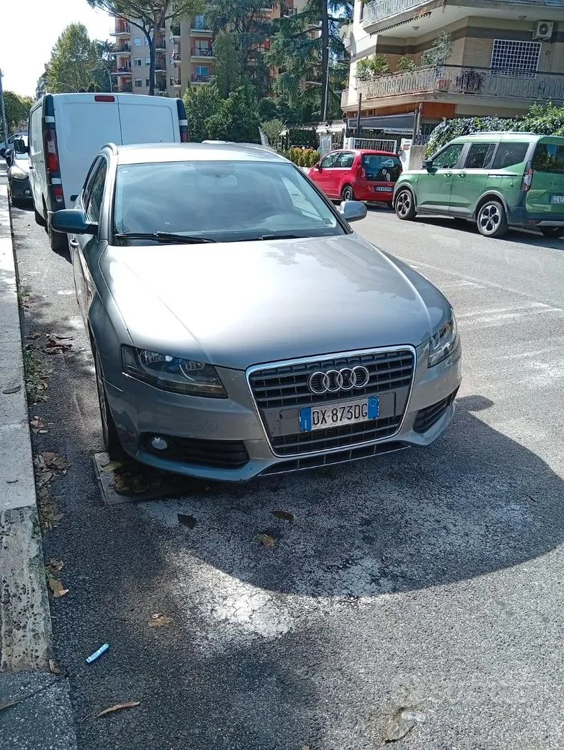 Audi A4 2009 photo 3