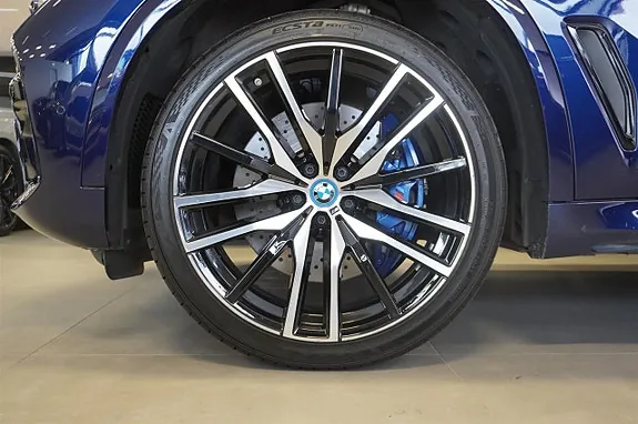 BMW X5 2023 photo 2