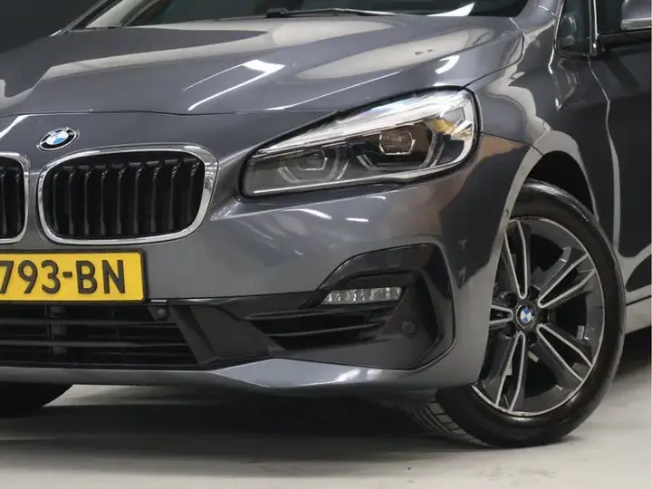 BMW 2 Series Active Tourer 2021 photo 2