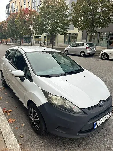 Ford Fiesta 2011 photo 5