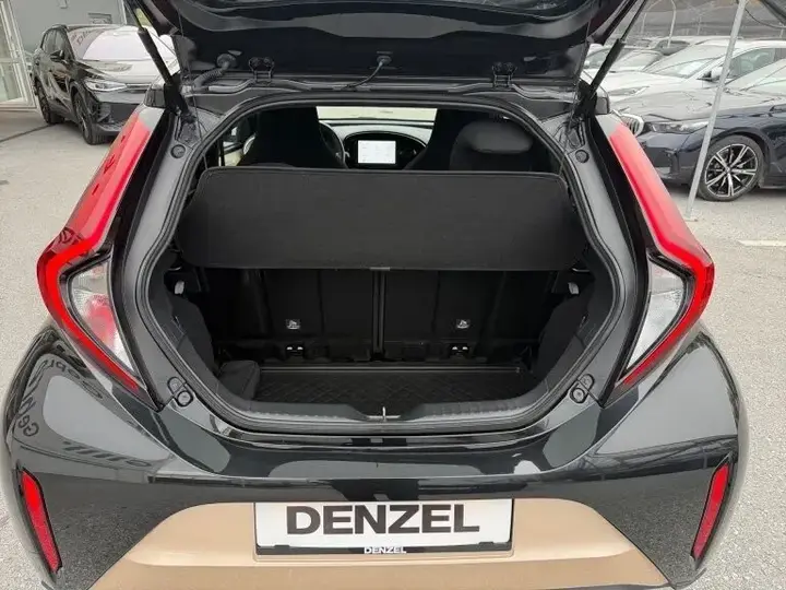 Toyota Aygo 2022 photo 2