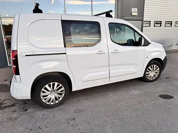 Peugeot Partner 2019 photo 2