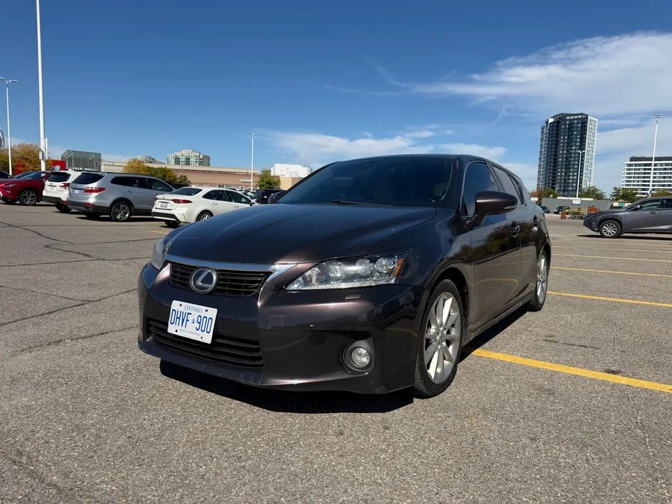 Lexus Ct200H