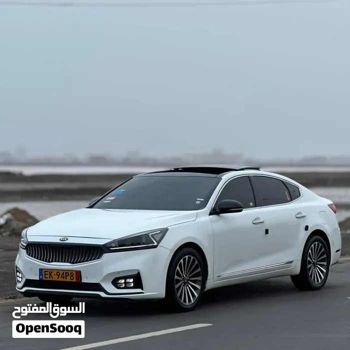 Kia Cadenza 2017 photo 2