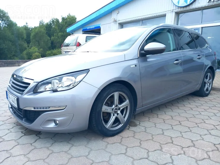 Peugeot 308 2016 photo 2