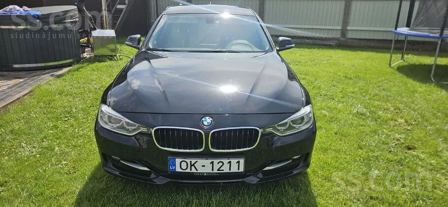 BMW 318 2014 photo 3