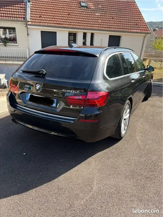 BMW 5 Series 2016 photo 2