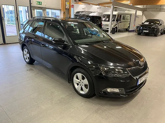 Skoda Fabia 2018 photo 4