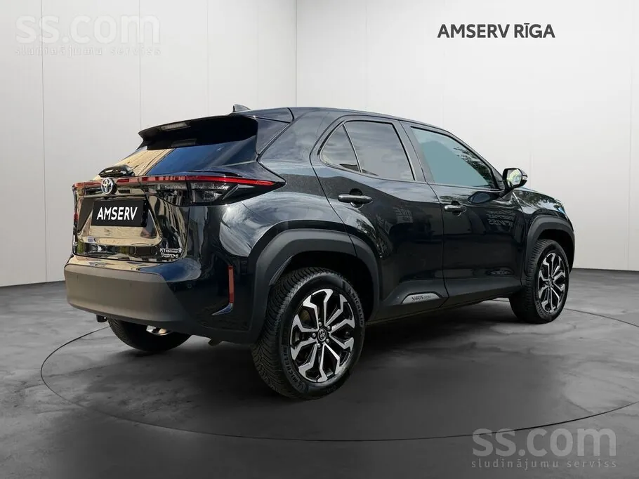Toyota Yaris Cross 2022 photo 2