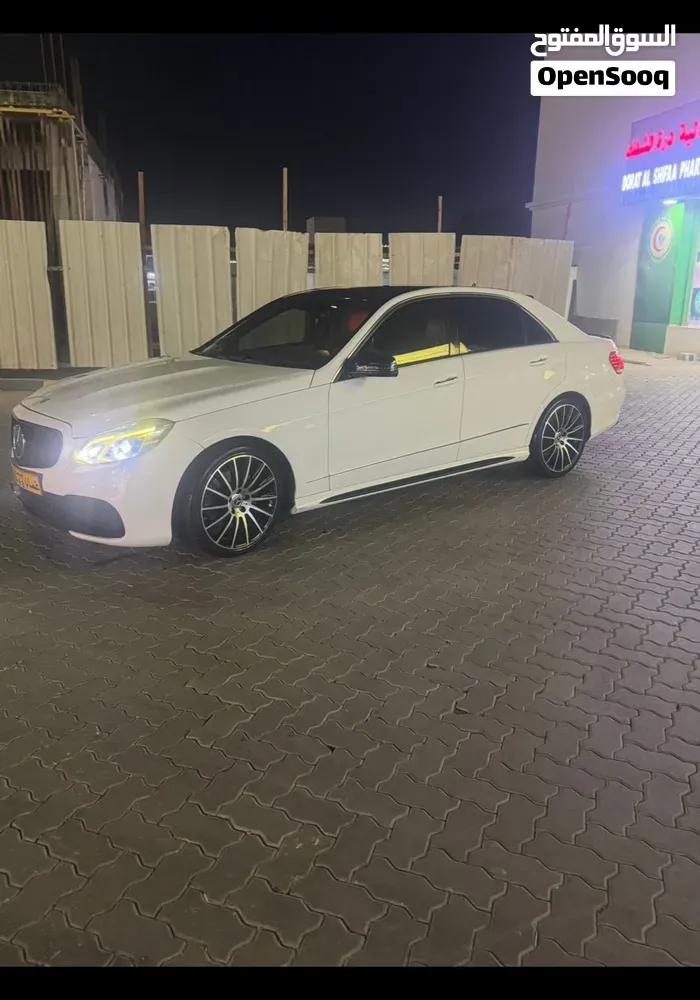 Mercedes-Benz E-Class 2013 photo 2