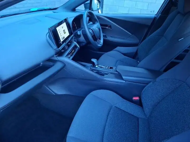 Toyota C-Hr 2025 photo 5