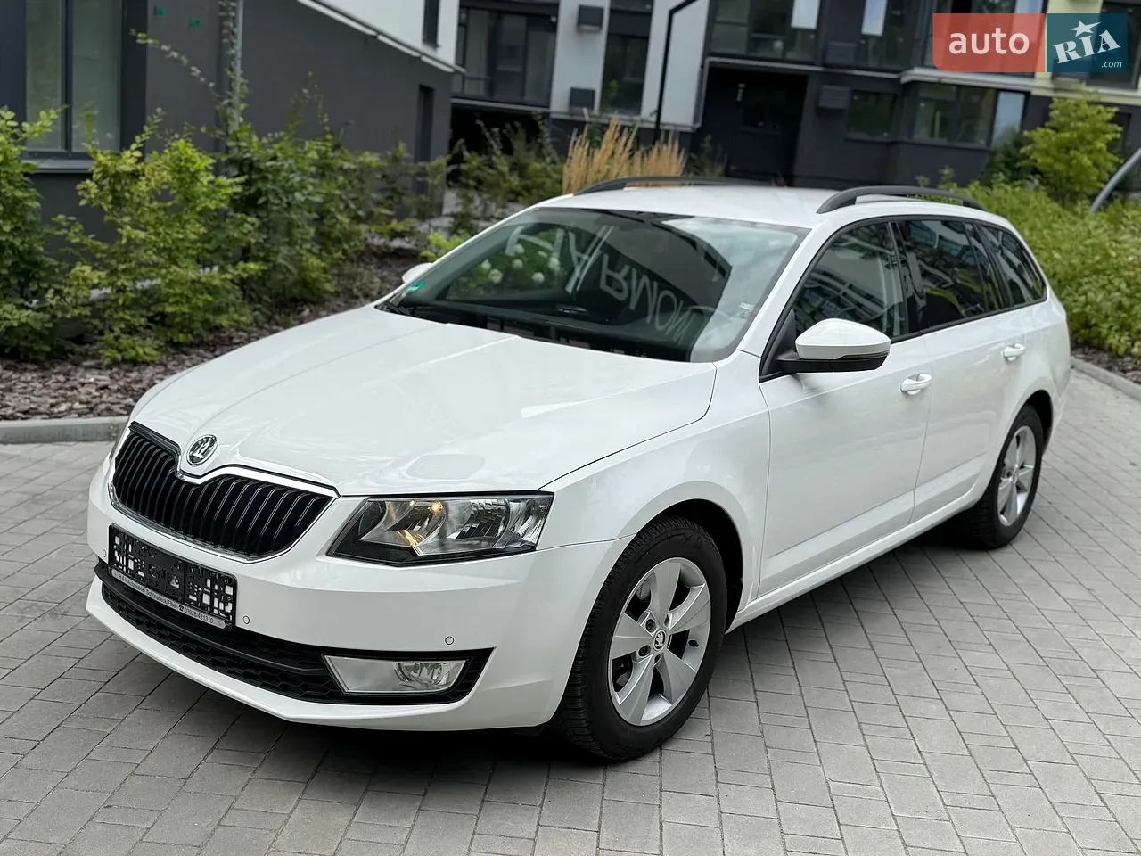 Skoda Octavia 2016 photo 3