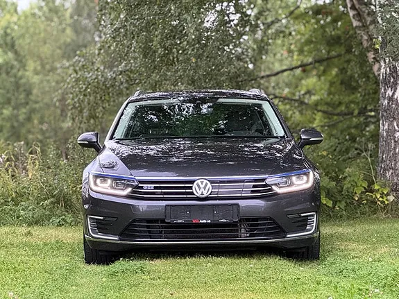 Volkswagen Passat 2018 photo 4