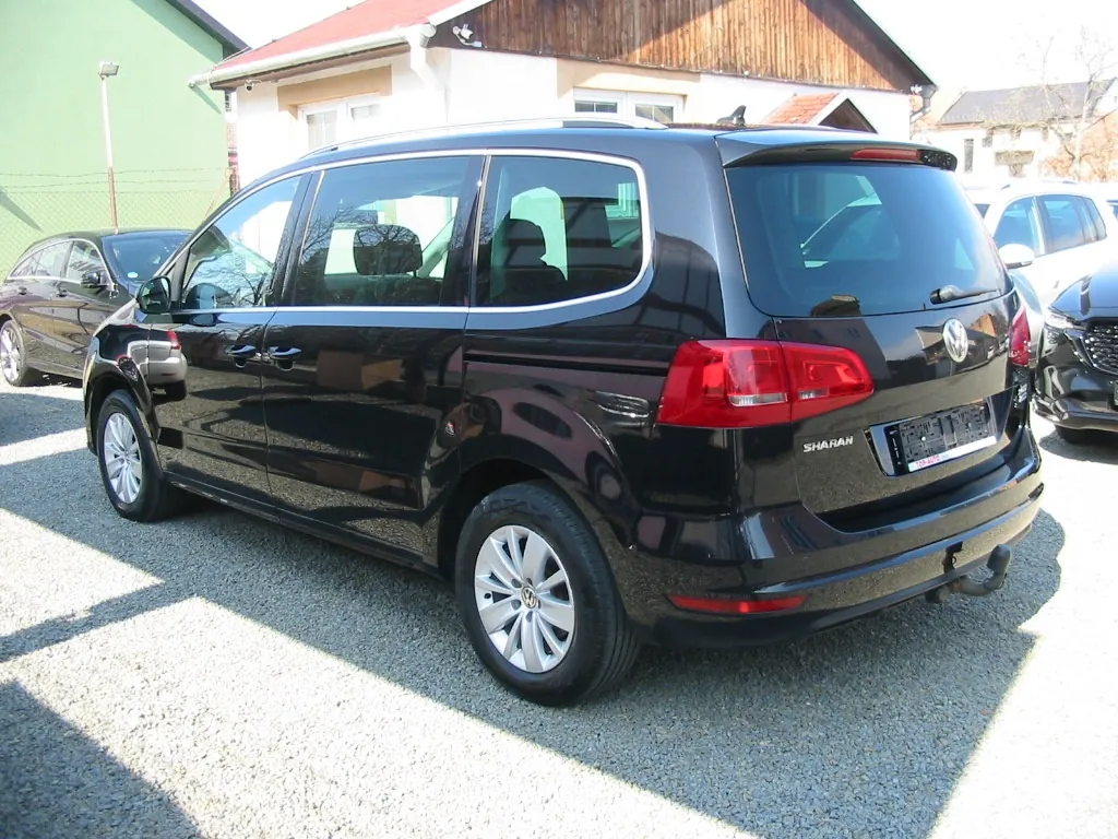 Volkswagen Sharan 2015 photo 2