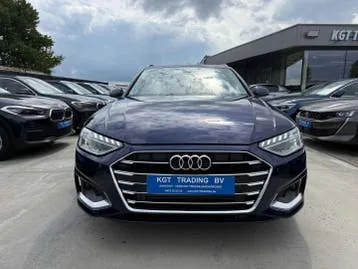 Audi A4 2021 photo 2