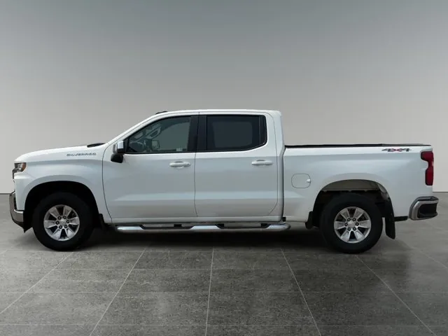 Chevrolet Silverado 1500 2021 photo 2