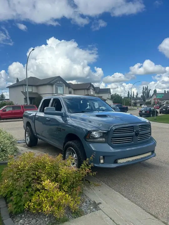 Ram 1500 2015 photo 2