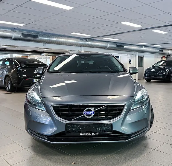 Volvo V40 2015 photo 3