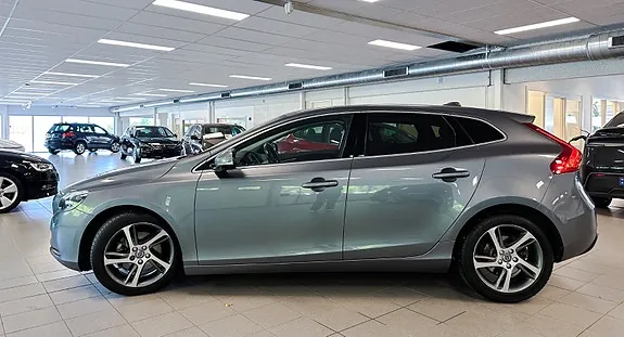 Volvo V40 2015 photo 4