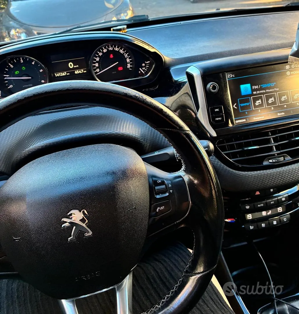 Peugeot 2008 2018 photo 4