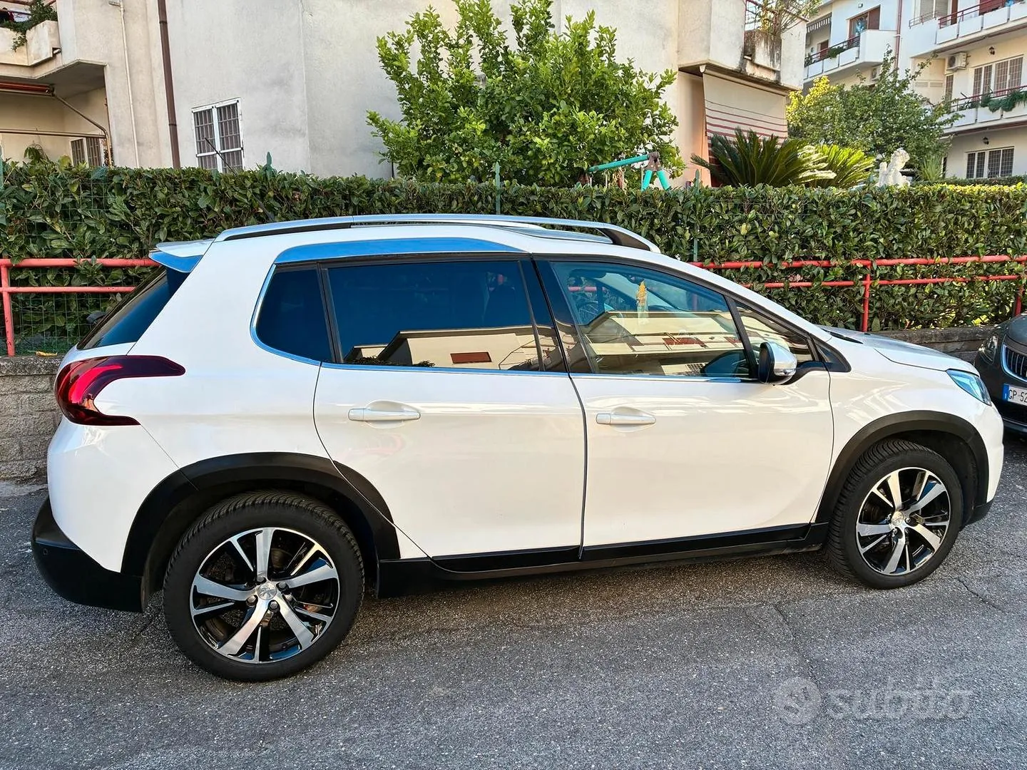 Peugeot 2008 2018 photo 2