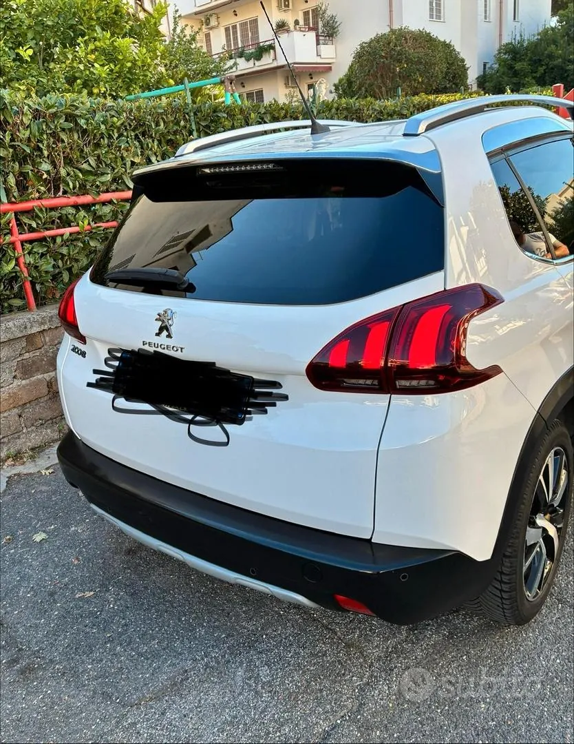 Peugeot 2008 2018 photo 3