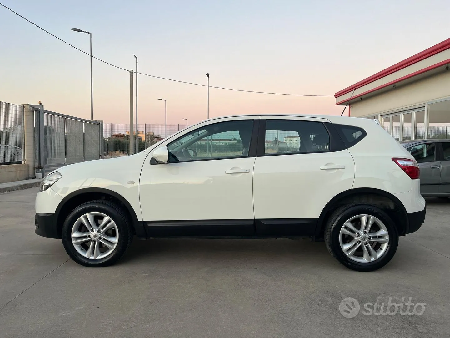 Nissan Qashqai 2011 photo 4