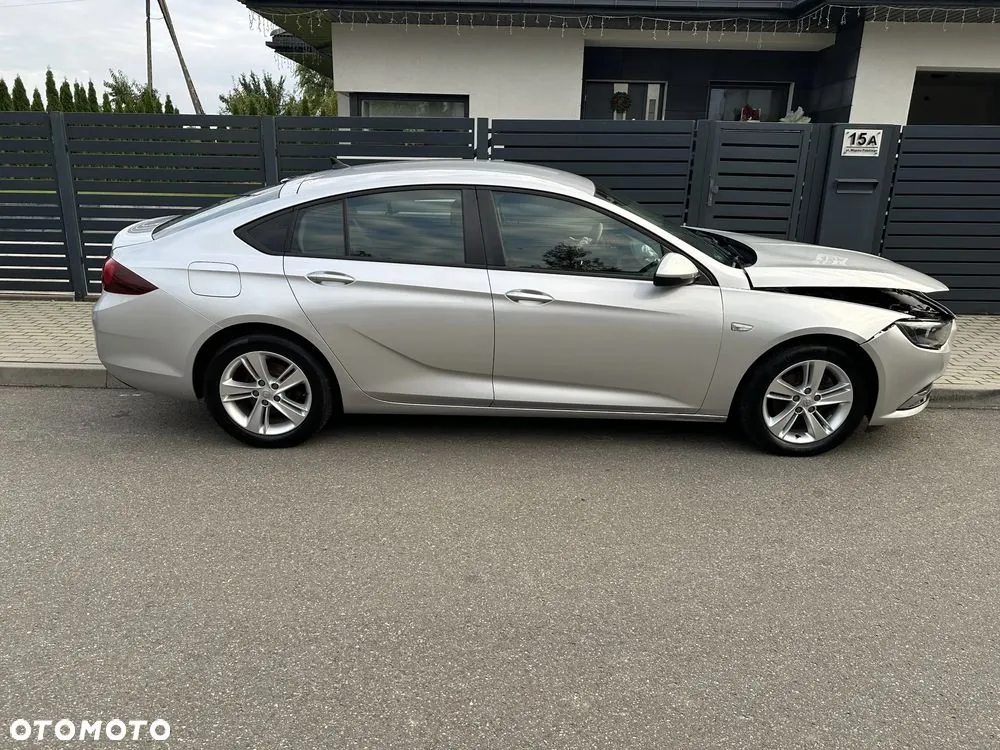 Opel Insignia 2019 photo 2