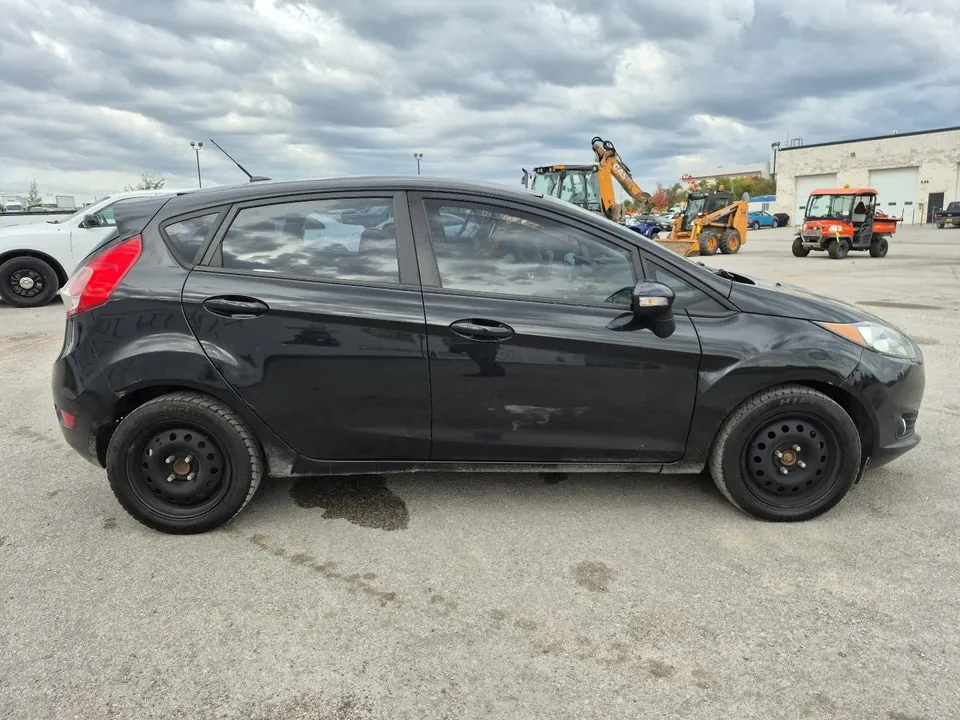 Ford Fiesta 2015 photo 4