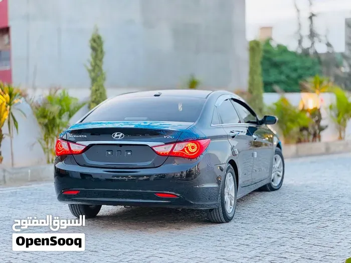 Hyundai Sonata 2012 photo 4