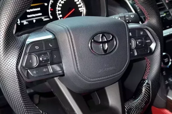 Toyota Land Cruiser 300 Vx 2023 photo 5