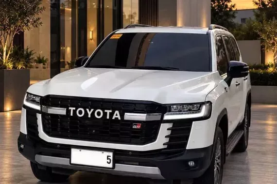 Toyota Land Cruiser 300 Vx 2023 photo 2