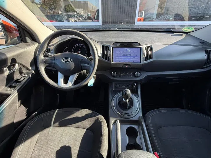 Kia Sportage 2012 photo 2