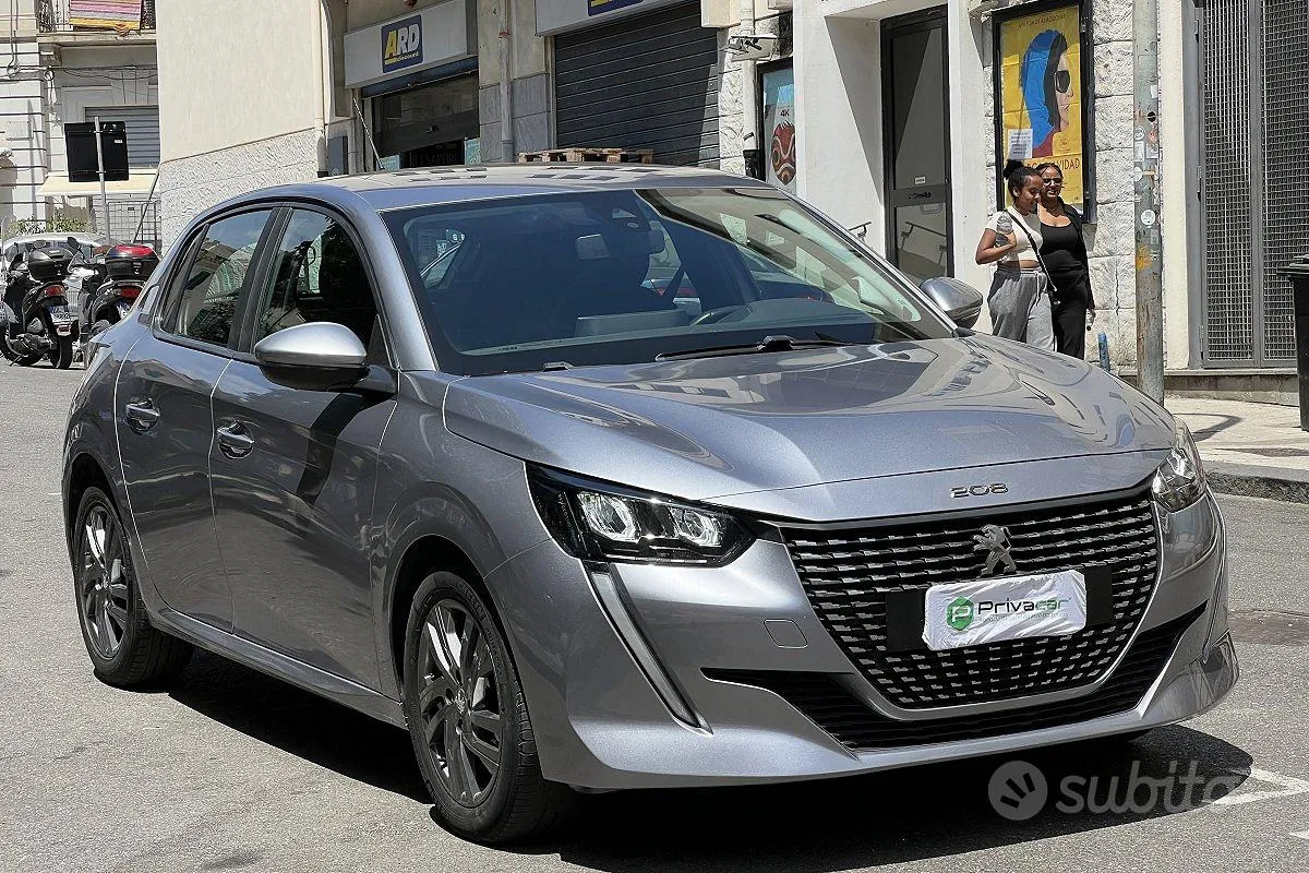 Peugeot 208 2021 photo 3