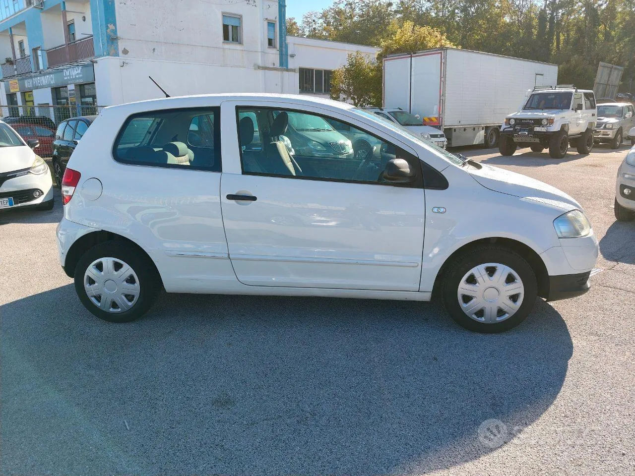 Volkswagen Fox 2010 photo 4