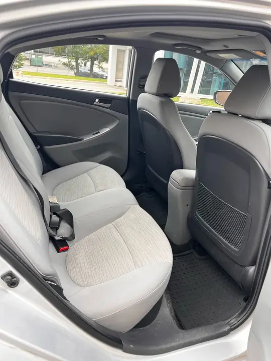 Hyundai Accent 2016 photo 3