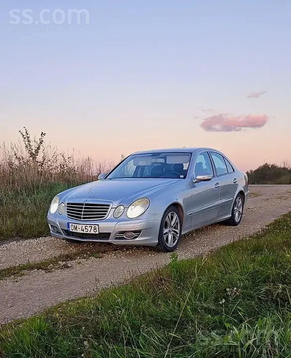 Mercedes-Benz E280