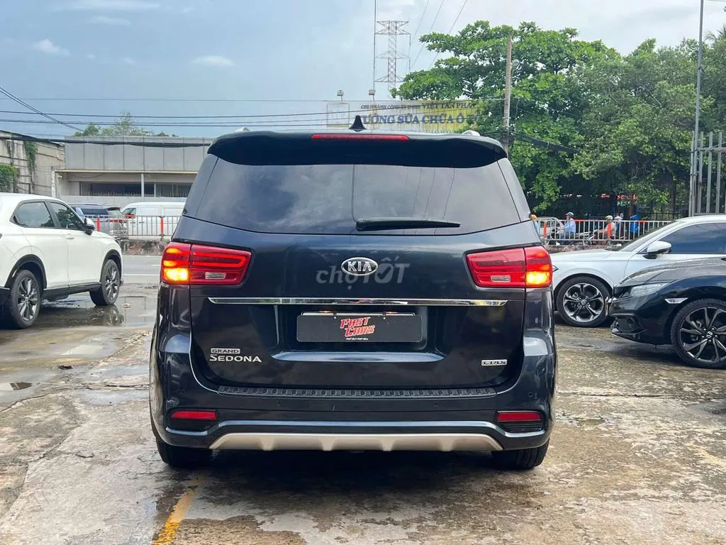 Kia Sedona 2018 photo 4