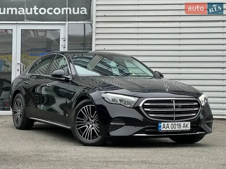 Mercedes-Benz E-Class 2024 photo 3