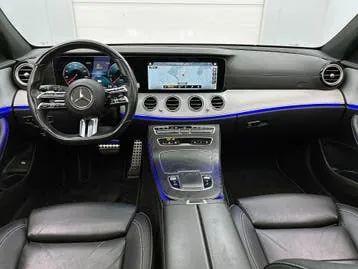 Mercedes-Benz E-Class 2022 photo 3
