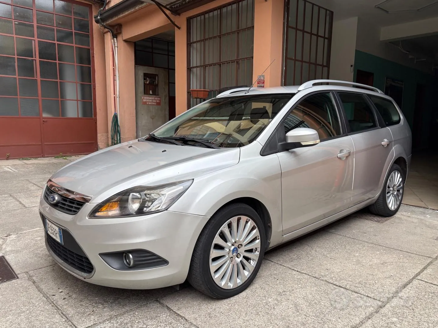 Ford Focus 2008 photo 3