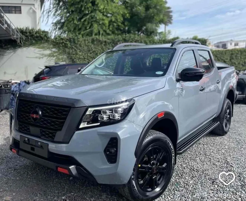 Nissan Navara 2022 photo 3