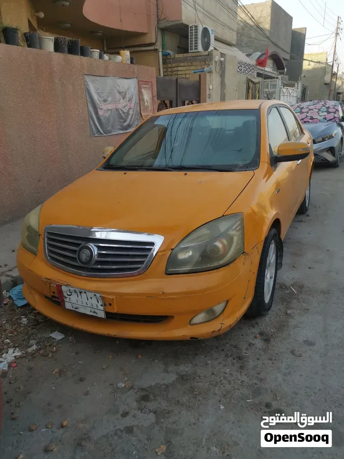 Geely Mobel 2013 photo 2