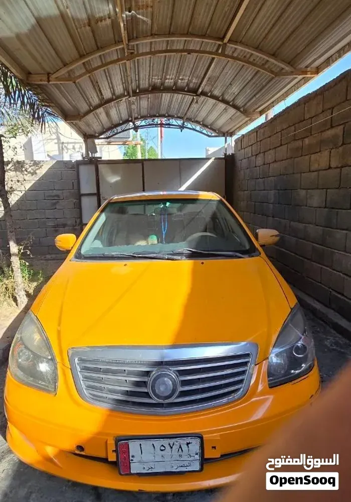 Geely Mobel 2013 photo 5
