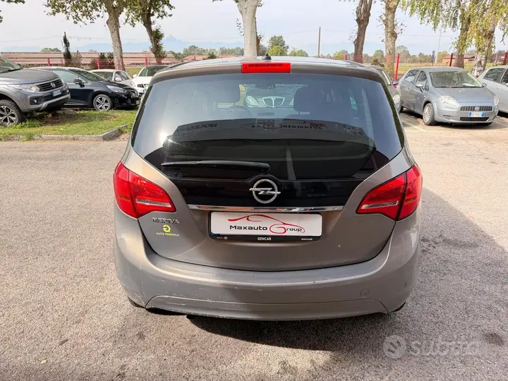 Opel Meriva 2011 photo 4