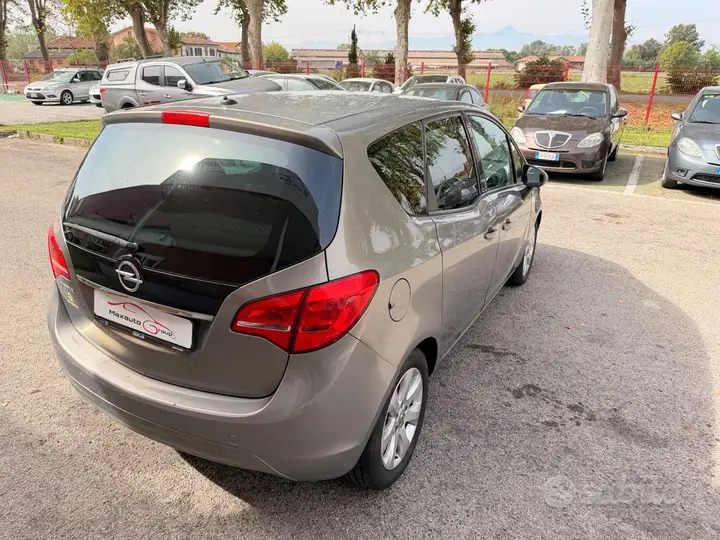 Opel Meriva 2011 photo 3