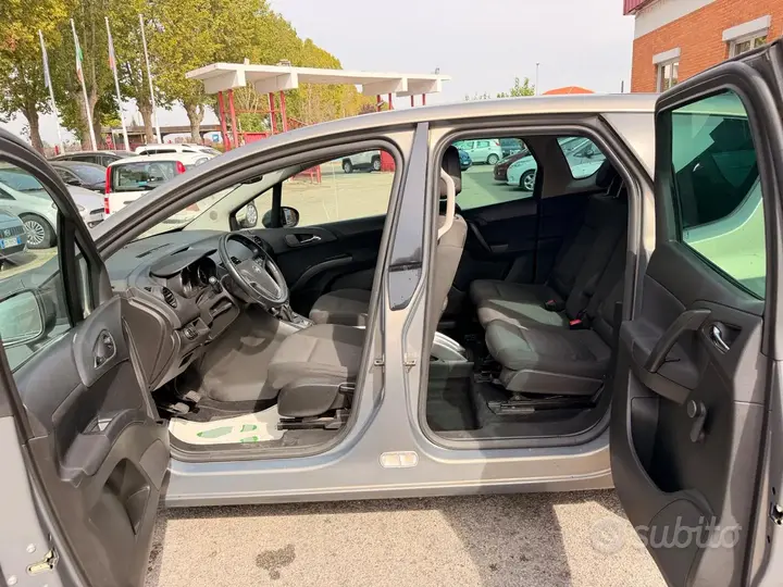Opel Meriva 2011 photo 5