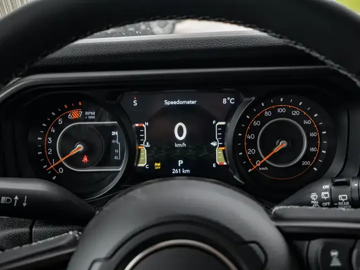 Jeep Wrangler 2026 photo 4
